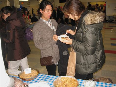 mcbrooklyn: Pies Up the Wazoo at P.S. 29 in Cobble Hill, Brooklyn