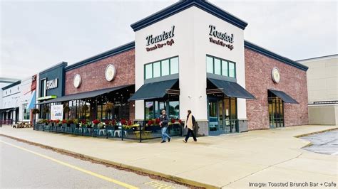 Bleu Wave Seafood and Pho to open in The Mall at Fairfield Commons ...