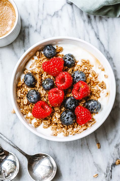 Yogurt Granola Bowl Recipe — Eatwell101