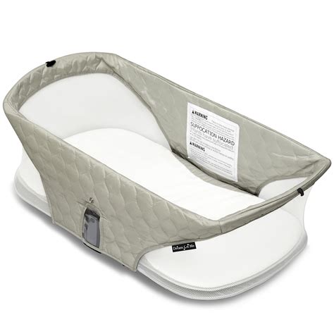 Summer Infant Deluxe Portable Travel Bed Bassinet - Infant's Comfort