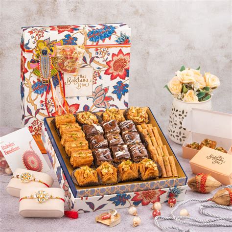Dubai Kunafa Chocolate – THE BAKLAVA BOX