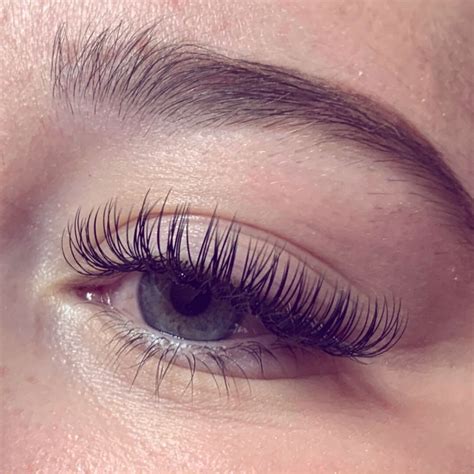 Eyelash Extensions | Classic Individual Lash Extension Treatments