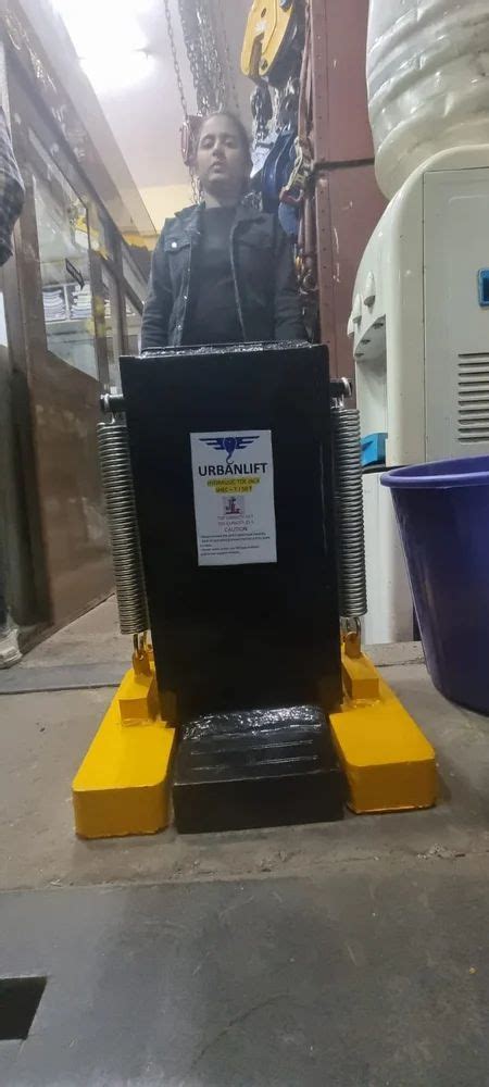 Hydraulic Jack - Hydraulic Toe Jacks Trader - Wholesaler / Distributor ...