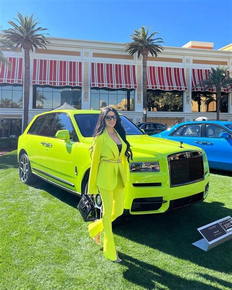 Manny Khoshbin's Wife Leyla Matches Rolls-Royce Cullinan at Concours d ...