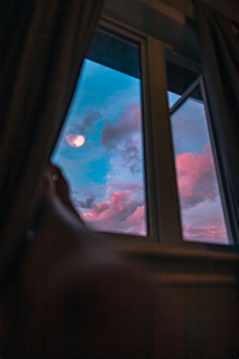 Sunset Window 的图像结果
