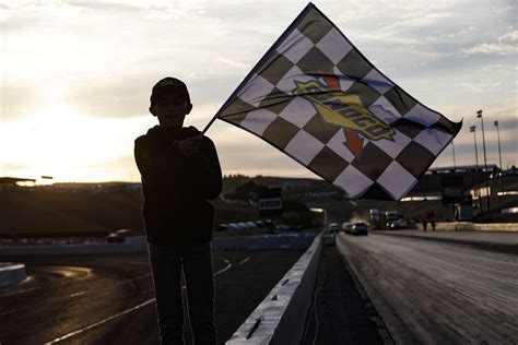 NASCAR flags meaning: What does each flag mean in the race?