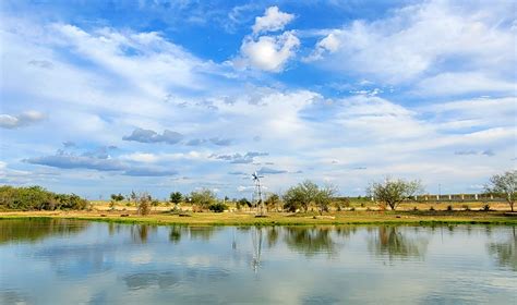Laredo parks to stay open through New Year's, other amenities closed