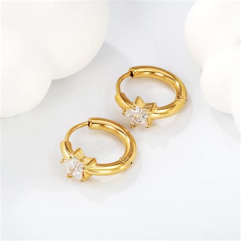 Hoops Earrings for Women – Chic, Lightweight & Modern Jewelry - Amalfa