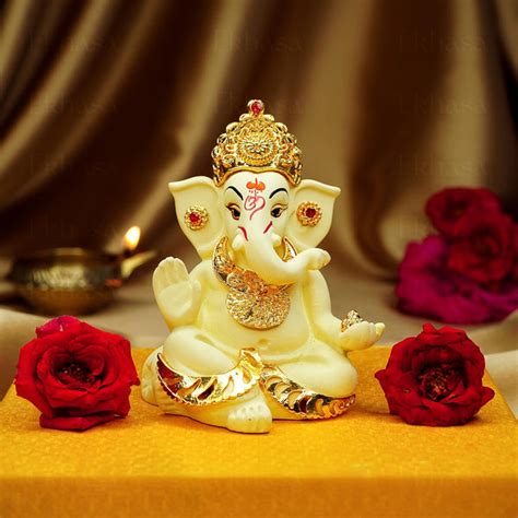 Buy Ganesh Idol for Car Dashboard: Ivory Vinayak Sculpture – ekhasa