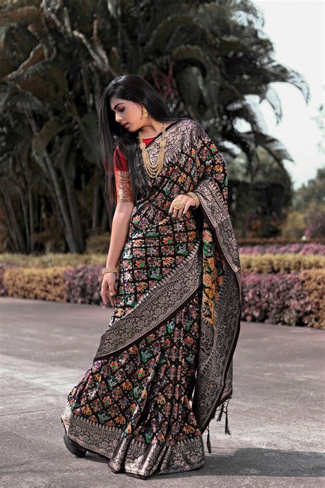 Black Woven Patola Silk Saree - Shaaola.com