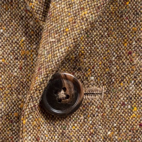 The Story Behind a Donegal Tweed Jacket: Craftsmanship, Tradition, and ...