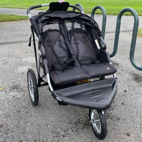 9 Best Jogging Strollers from Affordable to Luxury | Hip2Save