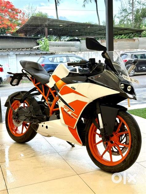 KTM RC 200 - Motorcycles - 1808249697