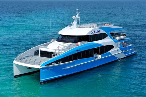 New Catamaran Passenger Ferry in Operation on Sydney Harbour - VesselFinder