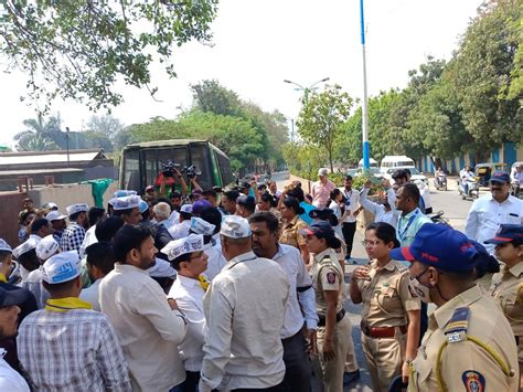 Pune: AAP Protests Arrest Of Delhi CM Kejriwal; Congress And NCP ...