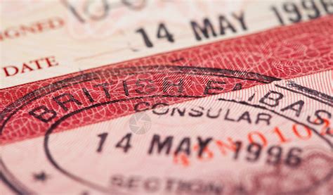 护照上的签证入境和出境印章高清图片下载-正版图片502584381-摄图网