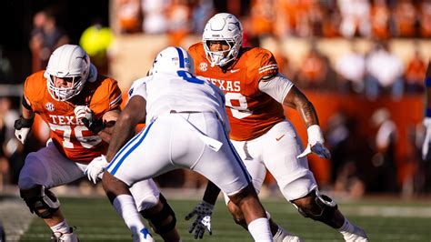 2025 NFL mock draft: Bears target offensive line at No. 10