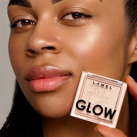 Shop LAMEL Glow Highlighter - Face Makeup Online - HOK Makeup