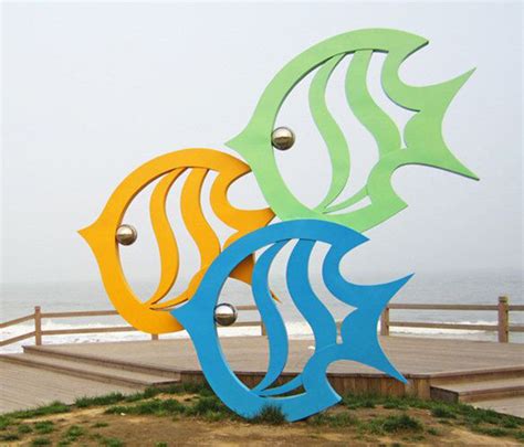 不锈钢景观动物鱼雕塑的介绍-宏通雕塑