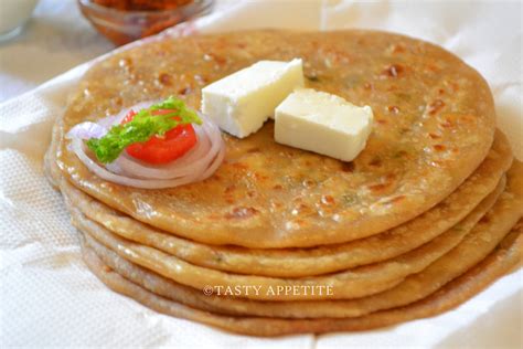 How to make Paneer Paratha / ( Indian Stuffed Bread )
