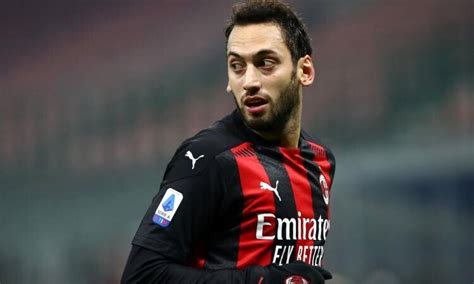 [CM - 다니엘레 롱고] 밀란 - 찰하놀루, 수요일 미팅 예정 - 축구 소식통 - 에펨코리아