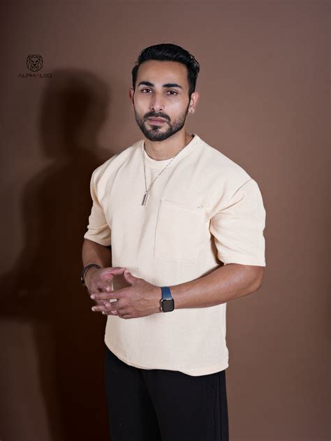 Eternals Oversized Textured Stretchable Tshirt Ivory – HOUSE OF ALPHA LLP