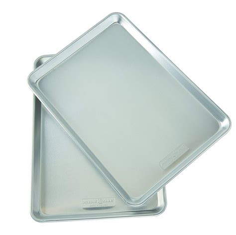 Best Sheet Pans of 2020 Tested and Reviewed | Epicurious