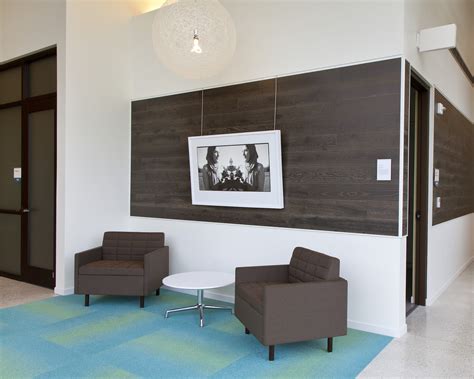 Cummins Inc.: LiveWell Center — Art Strategies