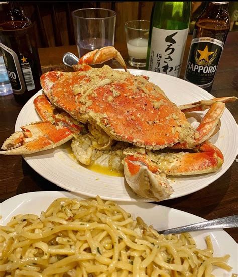 𝑮𝒐𝒍𝒅𝒆𝒏 𝑪𝒓𝒂𝒃 𝑯𝒐𝒖𝒔𝒆 (@goldencrabhouse_sf) • Instagram photos and videos