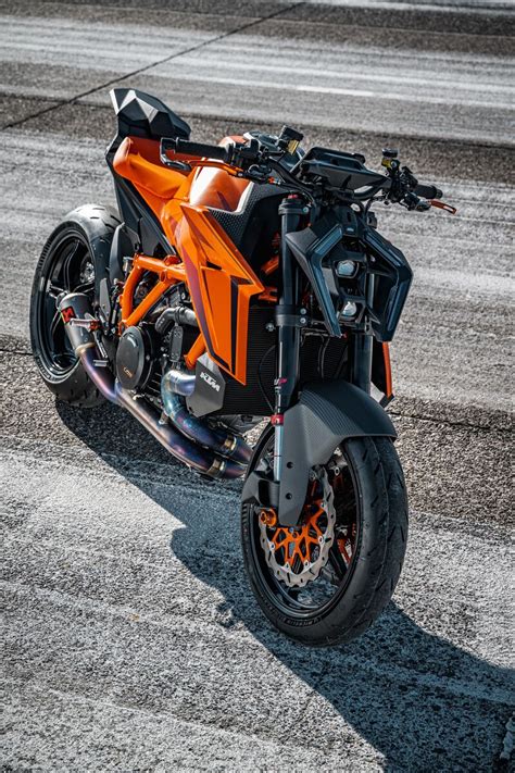 1390 duke top speed