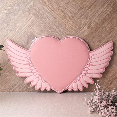 Buy Cupid Core Pinboard Online in India | Vaaree