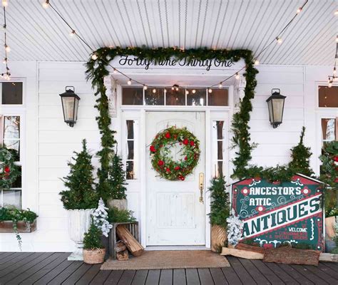 Outdoor Christmas Decorations Ideas Porch