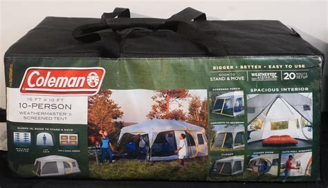 Lot - Coleman 16 ft x 10 ft 10-Person Weathermaster II Screened Tent