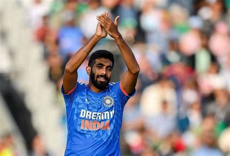 Jasprit Bumrah vs Pakistan in Cricket World Cup | Sportskeeda