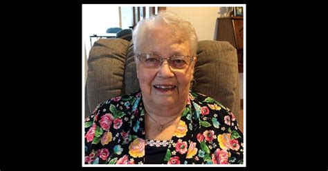 Obituary | Arleen P. Hoese | Johnson Funeral Home Waconia, MN