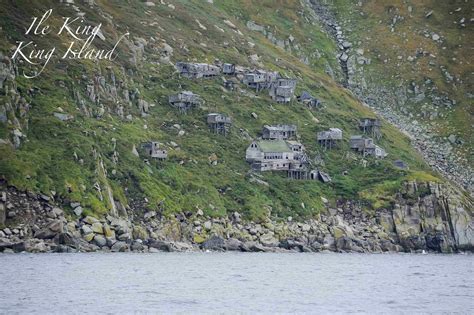 L'Austral: FAIRWAY ROCKS et KING ISLAND