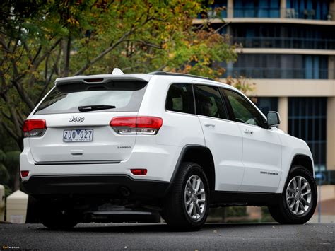Jeep Grand Cherokee Laredo AU-spec (WK2) 2013 wallpapers (2048x1536)