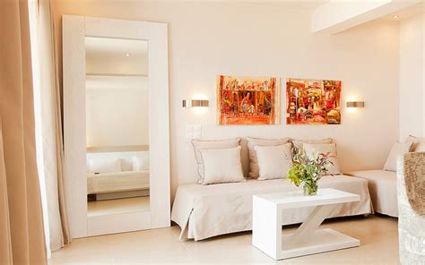 Home Decoration Tips For The Family Room