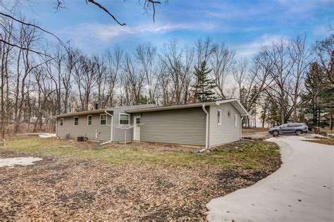 5465 Daley Rd, Waunakee, WI 53597 | Zillow Media Experts
