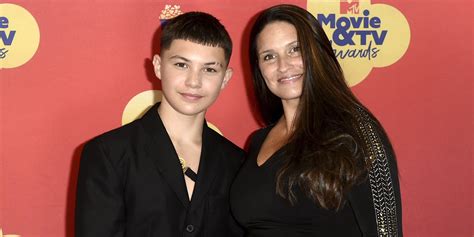 Javon Walton's Close-Knit Family - From Being Coached by Dad to Brother Starring with Him on ...