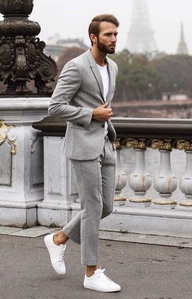 Business-Casual Street-Style Men 的图像结果