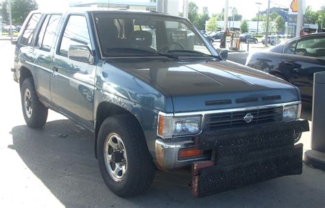 1995 Nissan Pathfinder Specs, Prices, VINs & Recalls - AutoDetective
