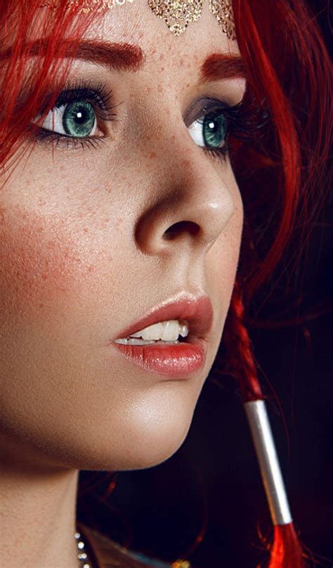 Download wallpaper face, freckles, braids, Triss Merigold, Triss ...