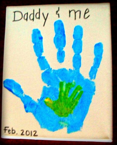 Father's Day Handprint "Daddy and Me" Craft | Preschool Crafts for Kids