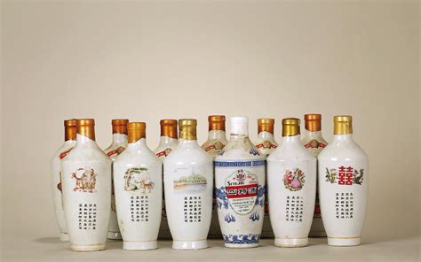 【80-90年代瓷瓶四特酒】拍卖品_图片_价格_鉴赏_工艺品其它_雅昌艺术品拍卖网