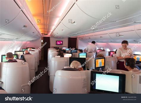 Herringbone Seating 的图像结果