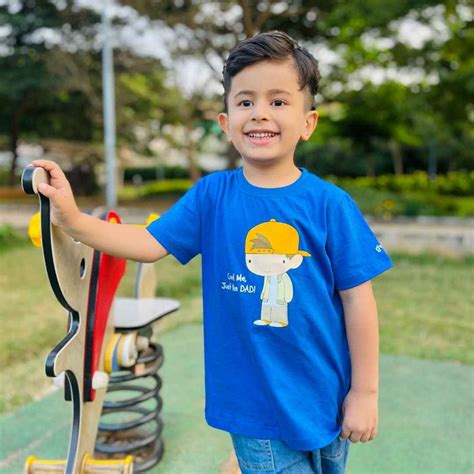 Buy Premium kids clothing made consciously | Guugly Wuugly