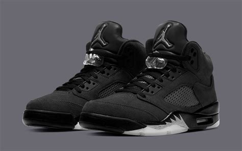 Black jordans 5 online