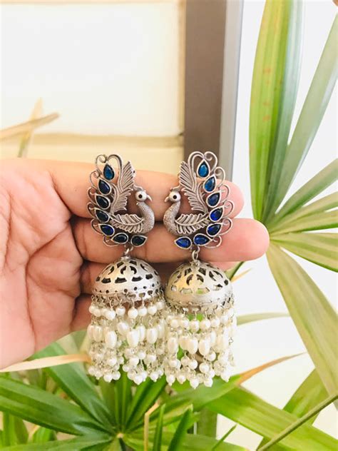 Jhumka Earrings for Women | Designer & Traditional Jhumkas Online ...