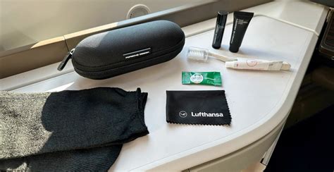 Lufthansa Airlines Business Class 的图像结果